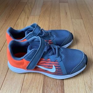 Boys athletic sneakers